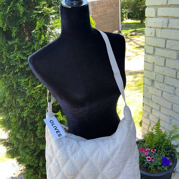 Olives Bags Olives Quilted Puffer Bag Poshmark